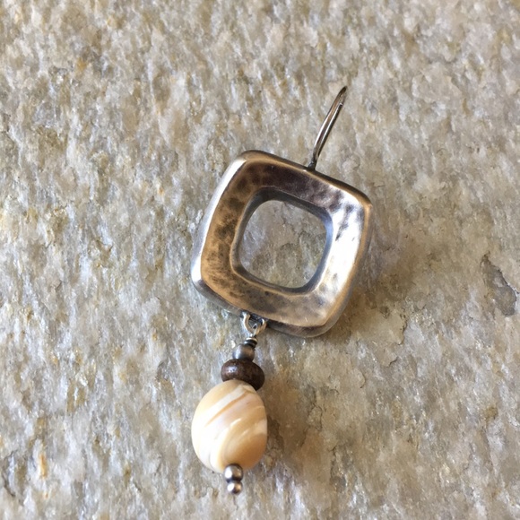 Silpada Jewelry Silpada Single Hammered Silver Mother Of Pearl